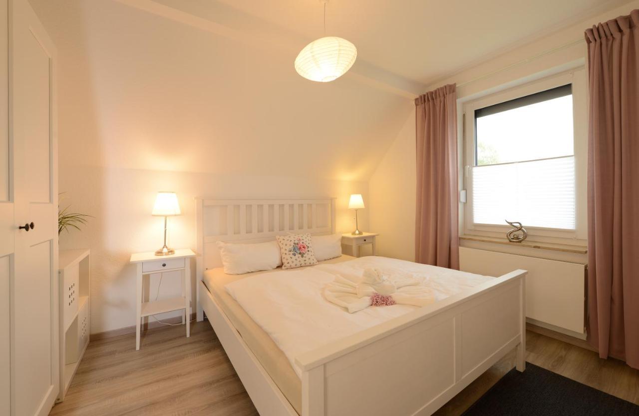 Ferienwohnung Seestern Fuer 6 Personen Mit Kamin & Terrasse Boltenhagen Kültér fotó